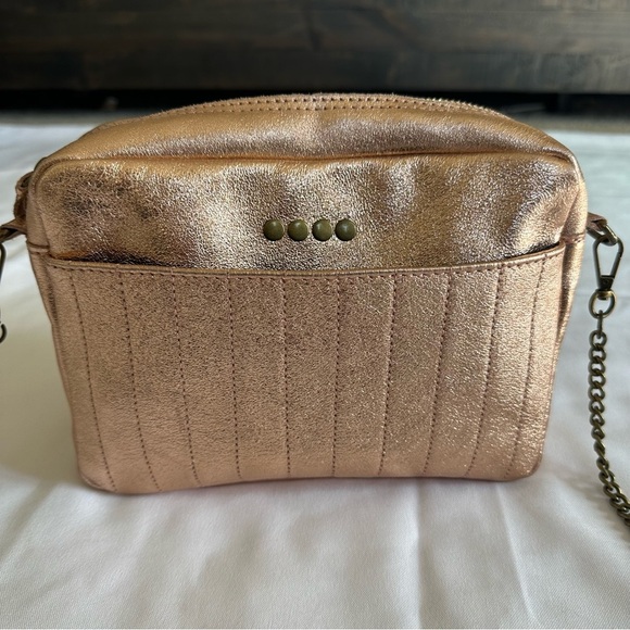 RoseGold Textured Crossbody Bag with Adjustable Strap Metallic Leather Bag - Picture 6 of 9